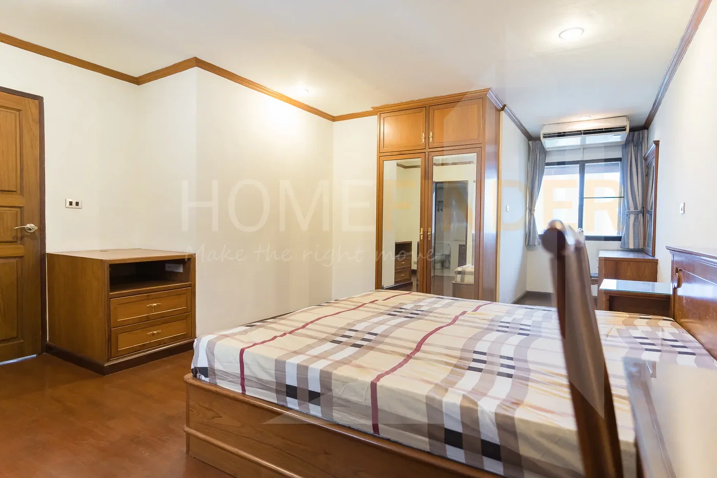 picture Le Premier 2 3 bedrooms, for rent - 11/23