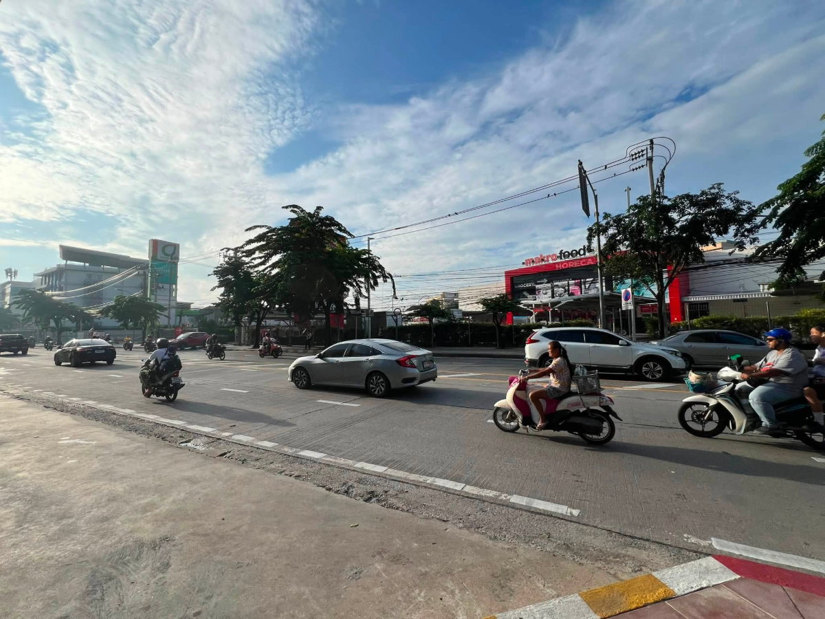 รูป ห้องพักผ่อนสไตล์รีสอร์ท Rare Item วิวสวนสีเขียวร่มรื่น ได้ความเงียบสงบ เป็นส่วนตัวสูง เหมือนได้พักผ่อนหลีกหนีความวุ่นวายในทุกๆ วัน - รูปที่ 23/25