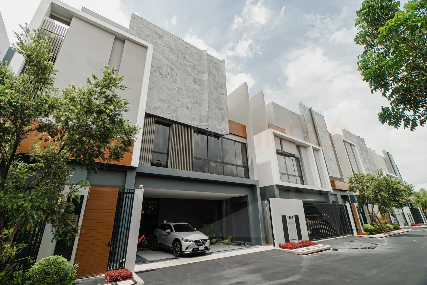 picture BUGAAN KRUNGTHEP KREETHA 3 bedrooms, for sale - 3/4
