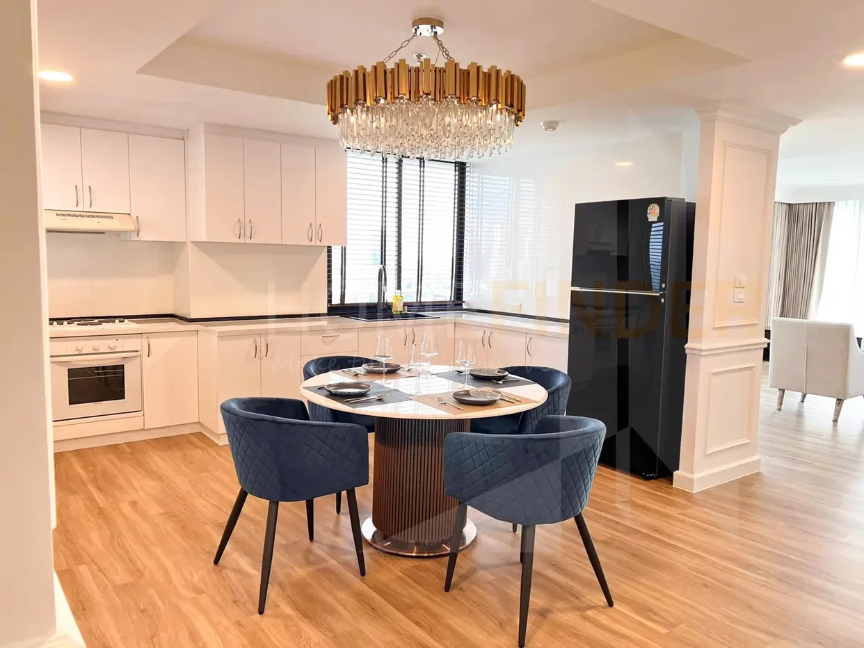 picture Lake Green 2 bedrooms, for rent - 4/10
