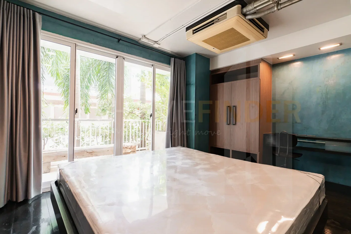 รูป Urbana Sukhumvit 15 3 bedrooms, for rent - รูปที่ 14/19