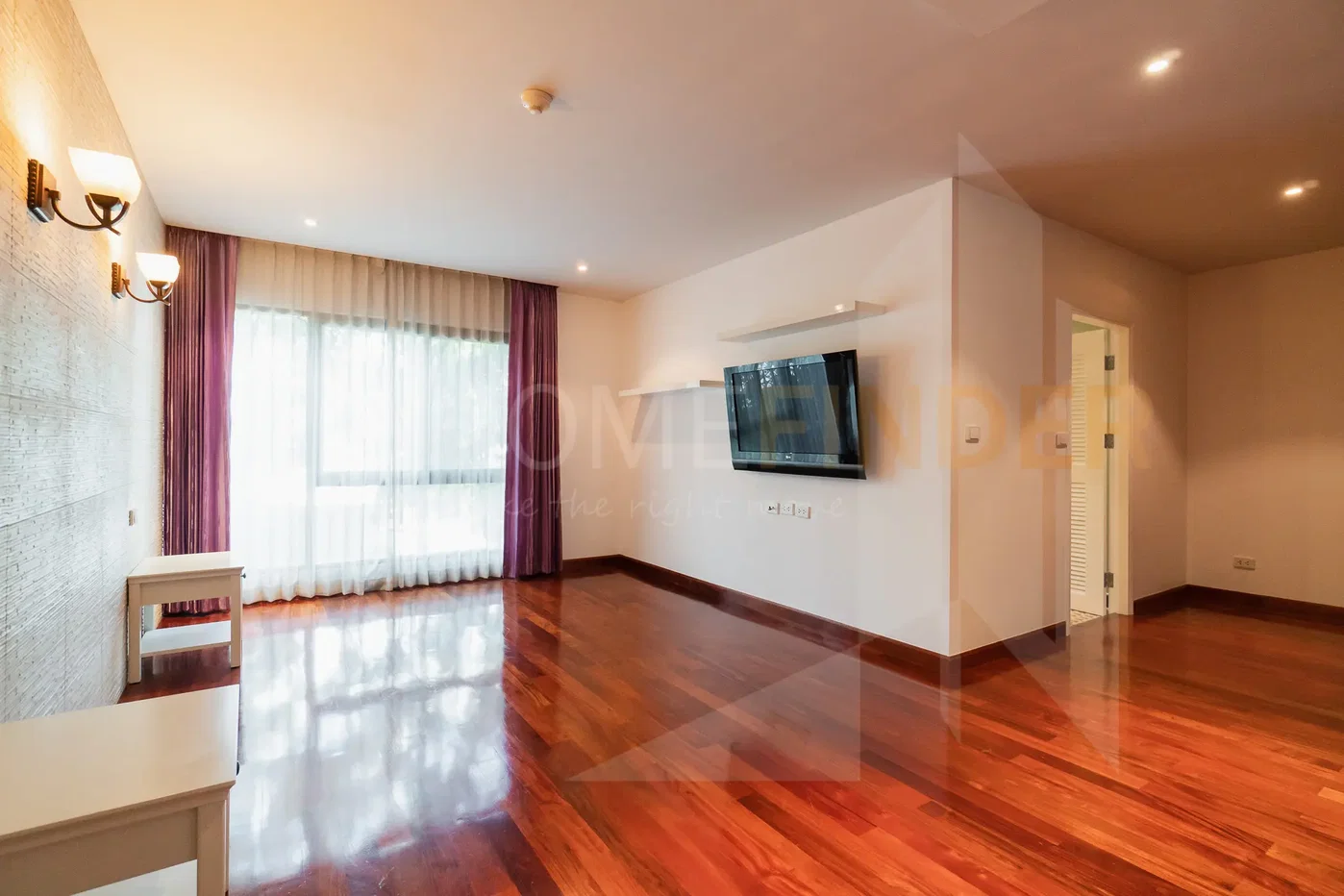 picture Baan Ananda 3 bedrooms, for rent - 19/41