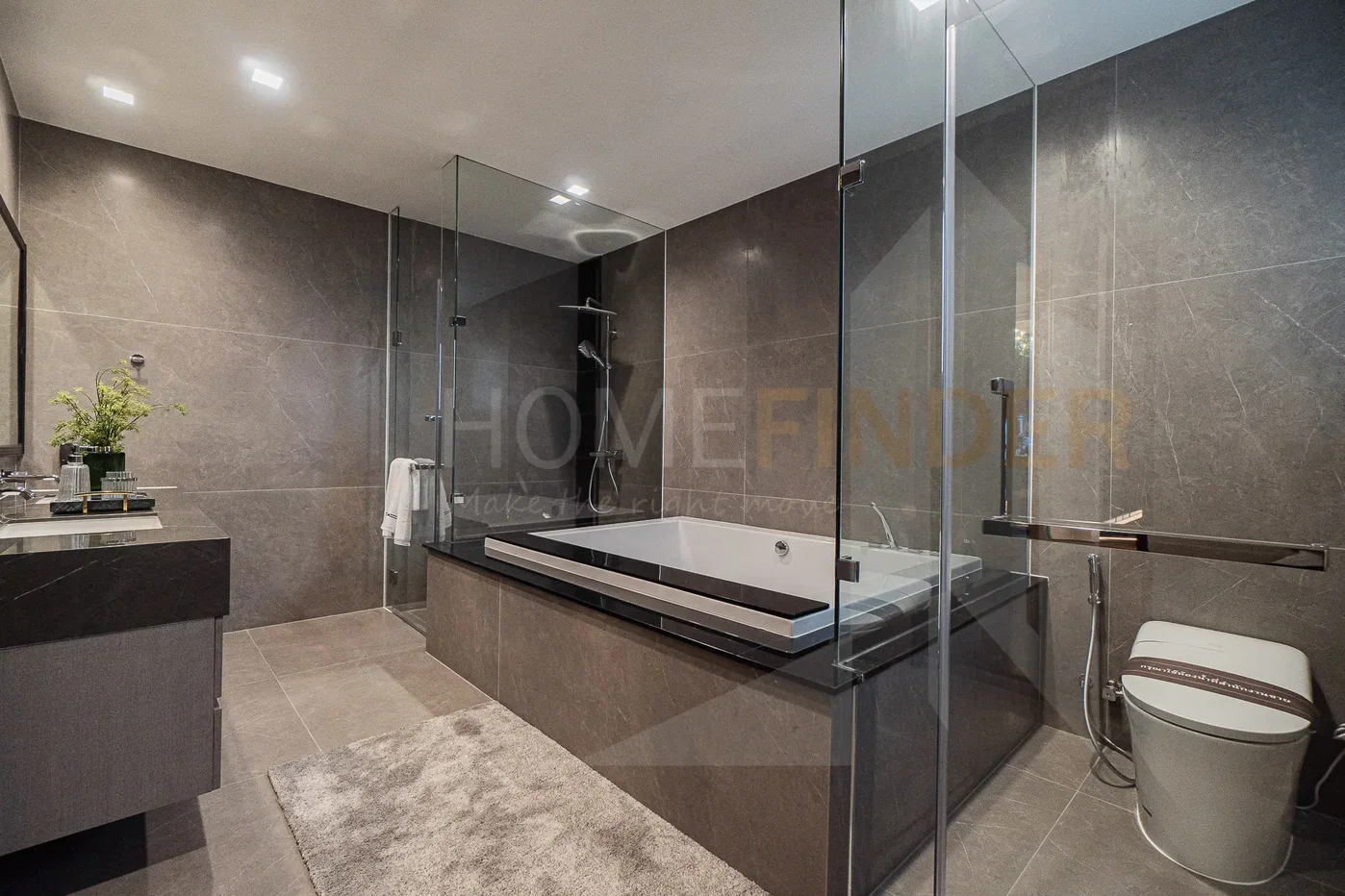 picture Grand Bangkok Boulevard Ramintra-Kasetnawamin 5 bedrooms, for sale - 10/11