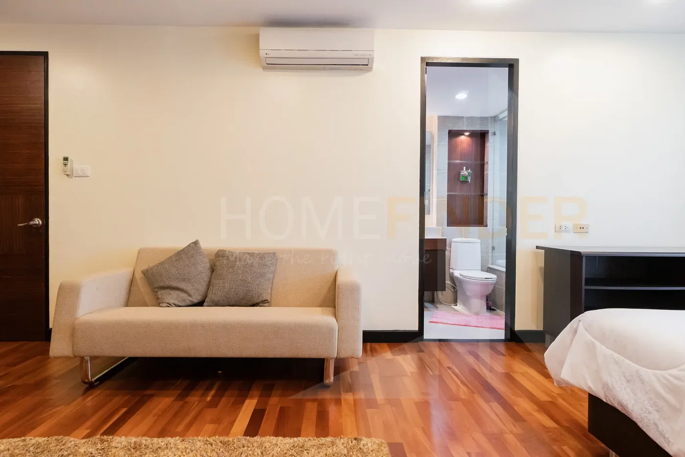 picture Avenue 61 condominium 2 bedrooms, for rent - 14/18