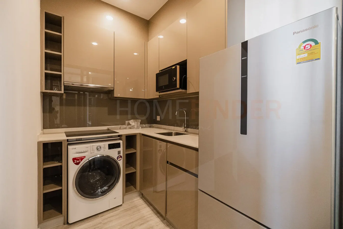 รูป Whizdom Essence Sukhumvit 2 bedrooms, for sale - รูปที่ 14/16