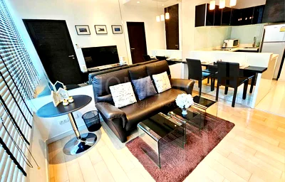 Condos for rent : Eight Thonglor Residence condominium 1 bedroom, for rent