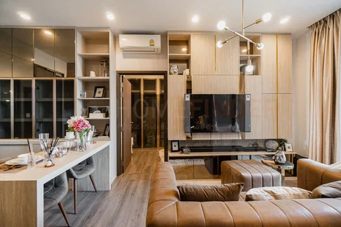 Whizdom Essence Sukhumvit 2 bedrooms, for sale