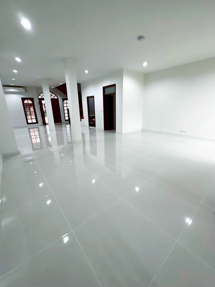 รูป Yenakart Residence 4 bedrooms, for rent - รูปที่ 2/16