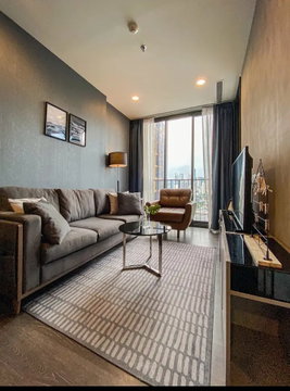 1 ห้องนอน | 1 ห้องน้ำ | BTS Thong Lo | 34 ตร.ม. | 22,000 บาท/เดือน | ชั้น 16 — The Esse Sukhumvit 36 กรุงเทพฯ