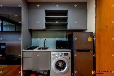 Condos for sale : Noble Revo Silom Move-in Ready, Just Bring Your Stuff near BTS Surasak