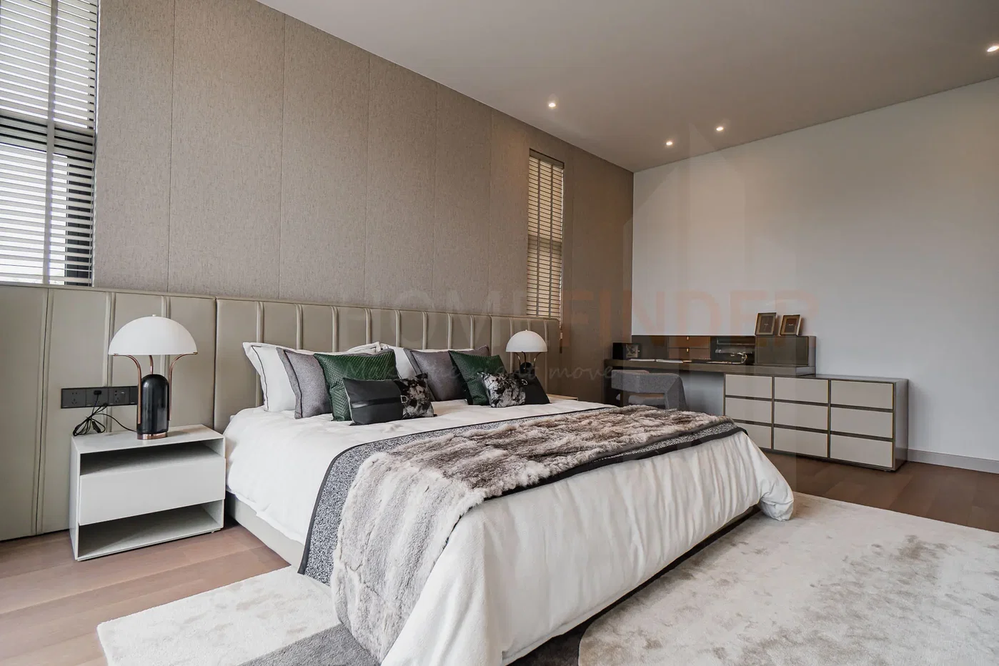 รูป Glory Village Pattaya 3 bedrooms, for sale - รูปที่ 10/30