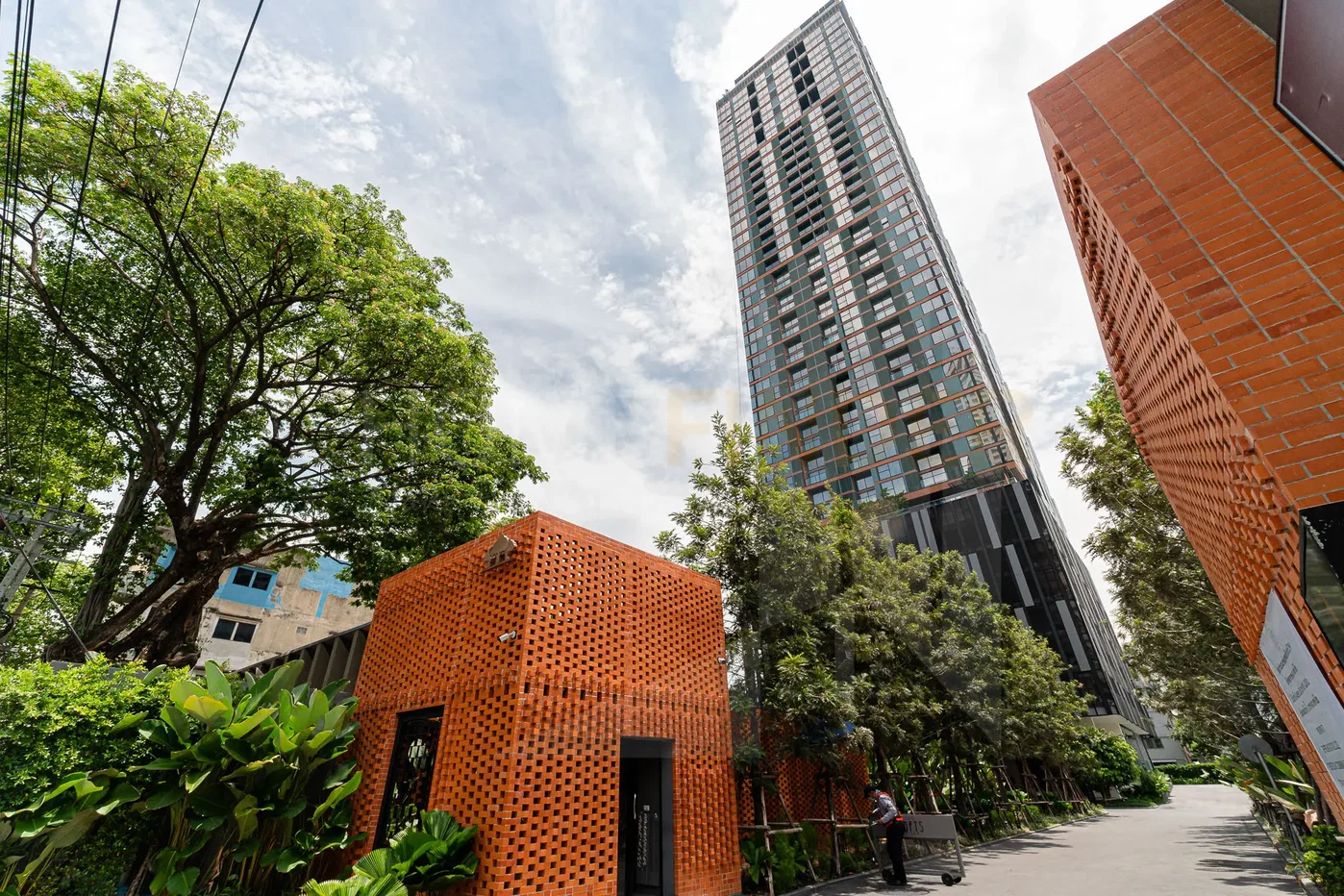 picture The Loft Silom 3 bedrooms, for rent - 15/15