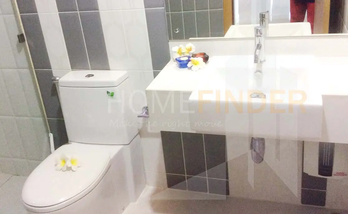 picture Circle Condominium 2 bedrooms, for sale - 10/12