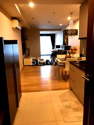 Condos for rent :  1 Bed Large Room High Fl 20+ City view Fully furnished Condo Good Location Close To MRT Ratchadaphisek Exit 4  @ Rhythm Ratchada