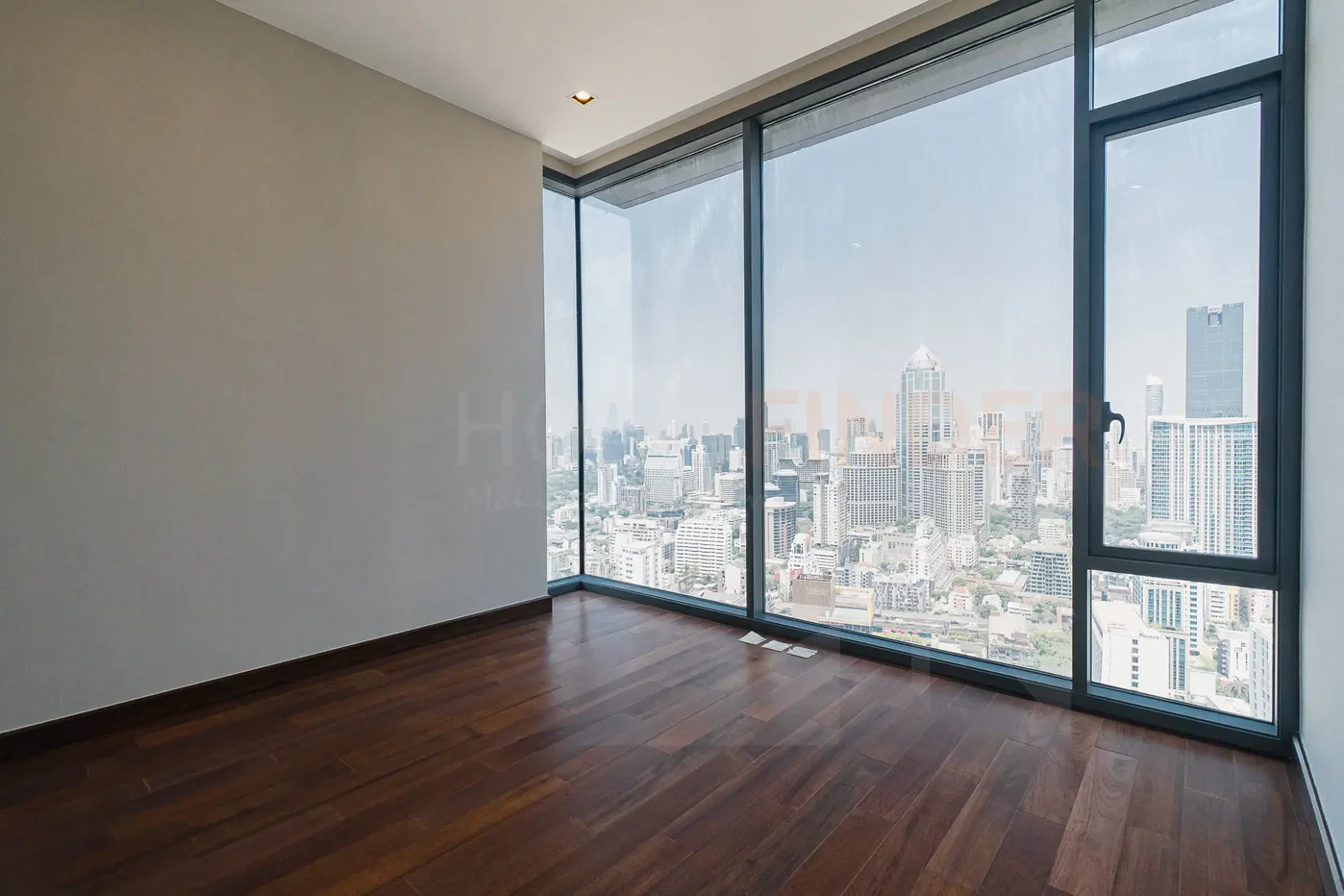 รูป Q1 Sukhumvit 4 bedrooms, for sale - รูปที่ 10/13