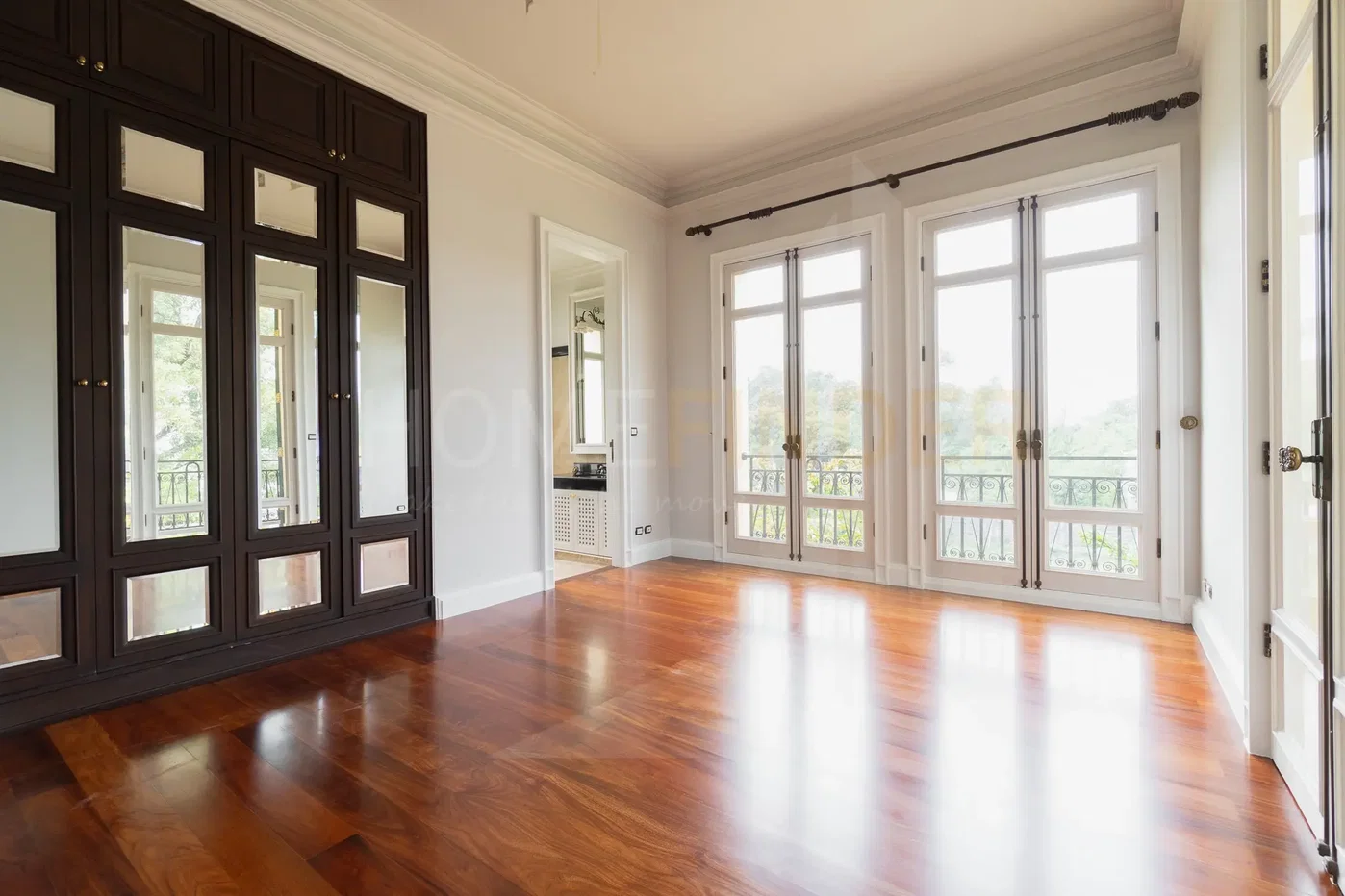 รูป 4 Bedroom House Ekkamai, Bangkok with swimming pool 4 bedrooms, for rent - รูปที่ 17/26