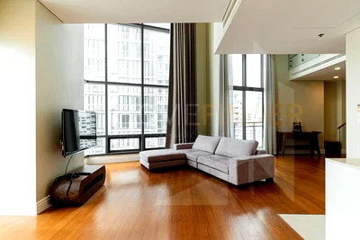 Condos for sale : Bright Sukhumvit 24 3 bedrooms, for sale