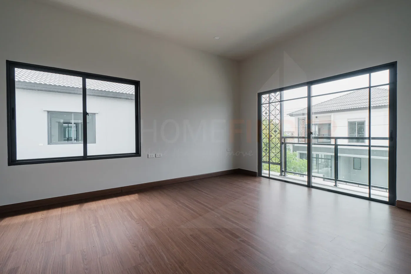 รูป Grand Britania Krungthepkreetha 4 bedrooms, for sale - รูปที่ 11/27