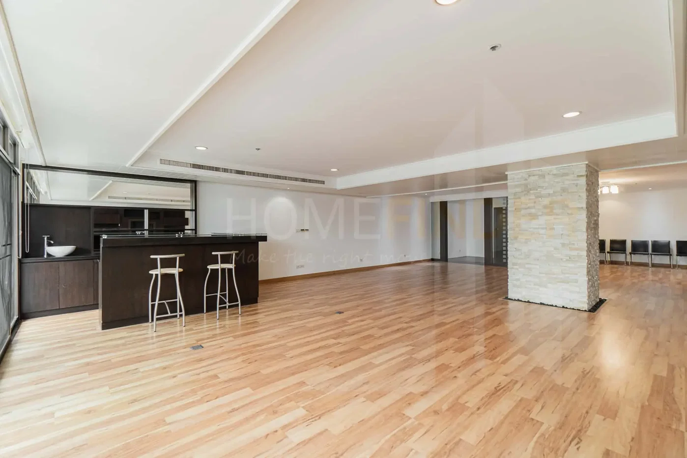 picture Kallista Mansion 3 bedrooms, for rent - 2/9