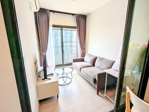 💎📲LINEID (with @): @Ressy💎 FOR RENT | Life Asoke Hype (32 sqmm)✨Luxury Living | Ready to Move In (32 sqmm) 🚆 Near MRT Rama 9