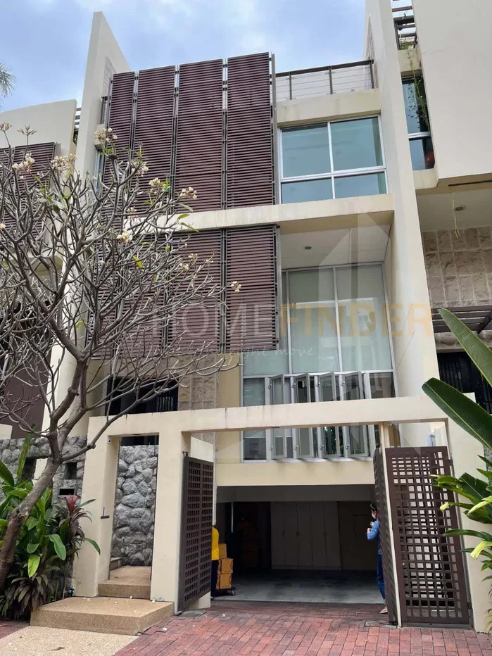 picture The Lofts Sathorn 3 bedrooms, for sale - 1/6