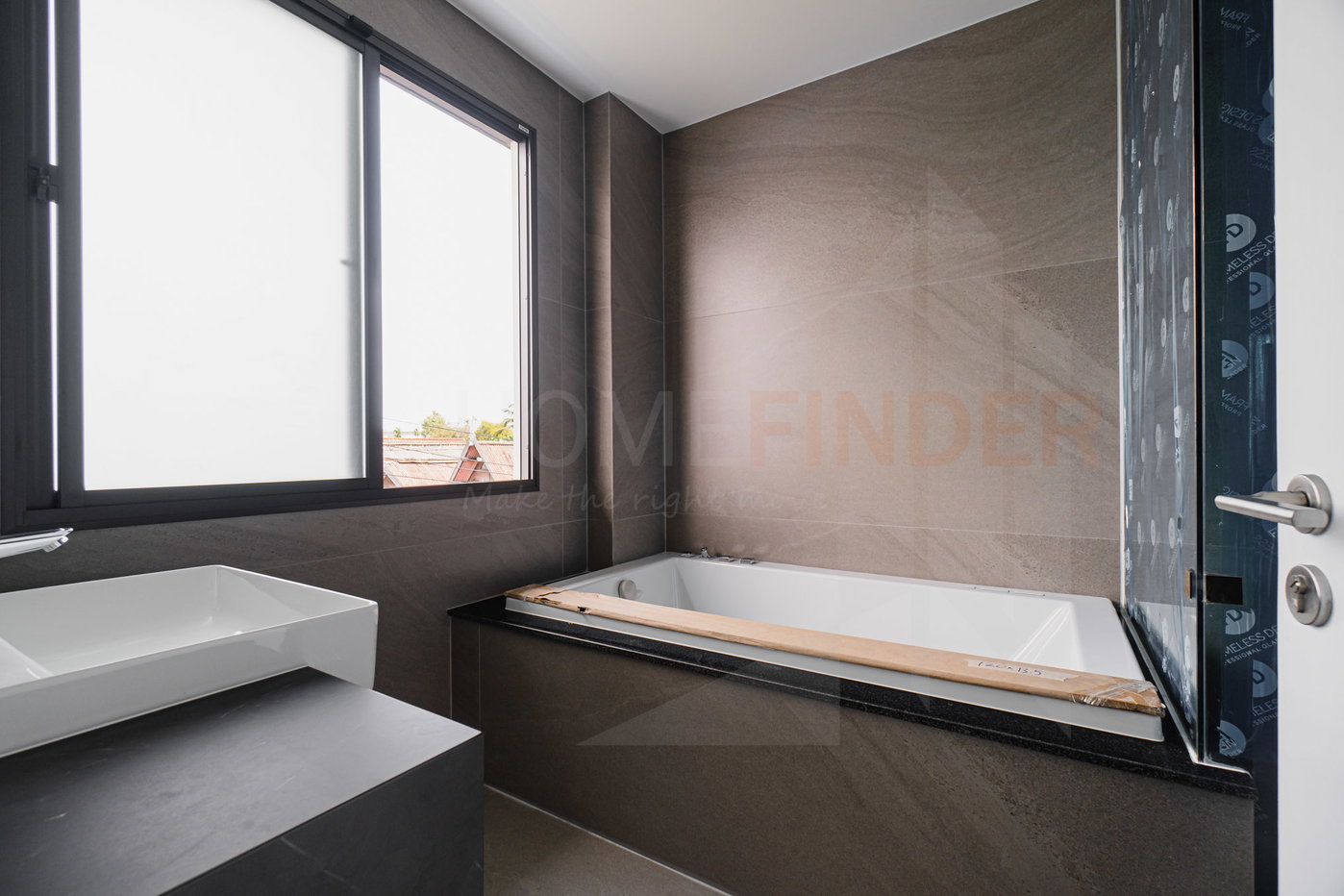 รูป Grand Bangkok Boulevard Suksawat - Rama 3 5 bedrooms, for sale - รูปที่ 19/25