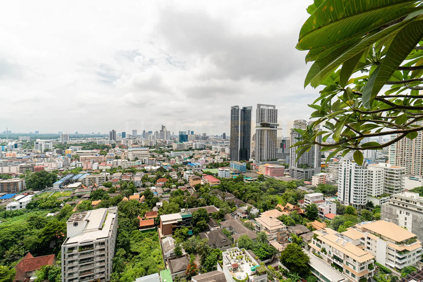รูป The Met 3 bedrooms, for rent - รูปที่ 9/9