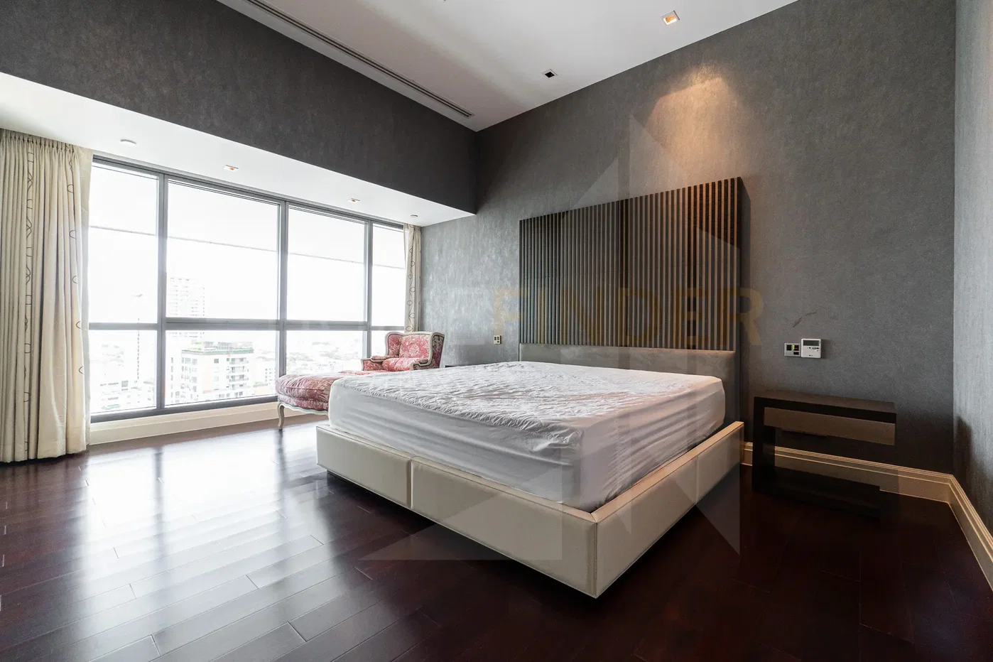 รูป Le Raffine Jambu Dvipa Sukhumvit 39 3 bedrooms, for sale - รูปที่ 13/20