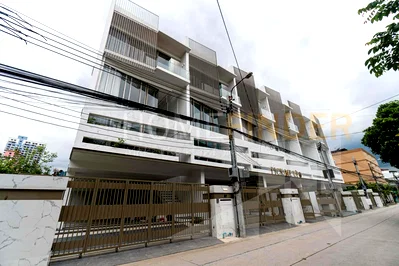ทาวน์โฮม เขตจตุจักร : LUXE 35 3 bedrooms, for sale