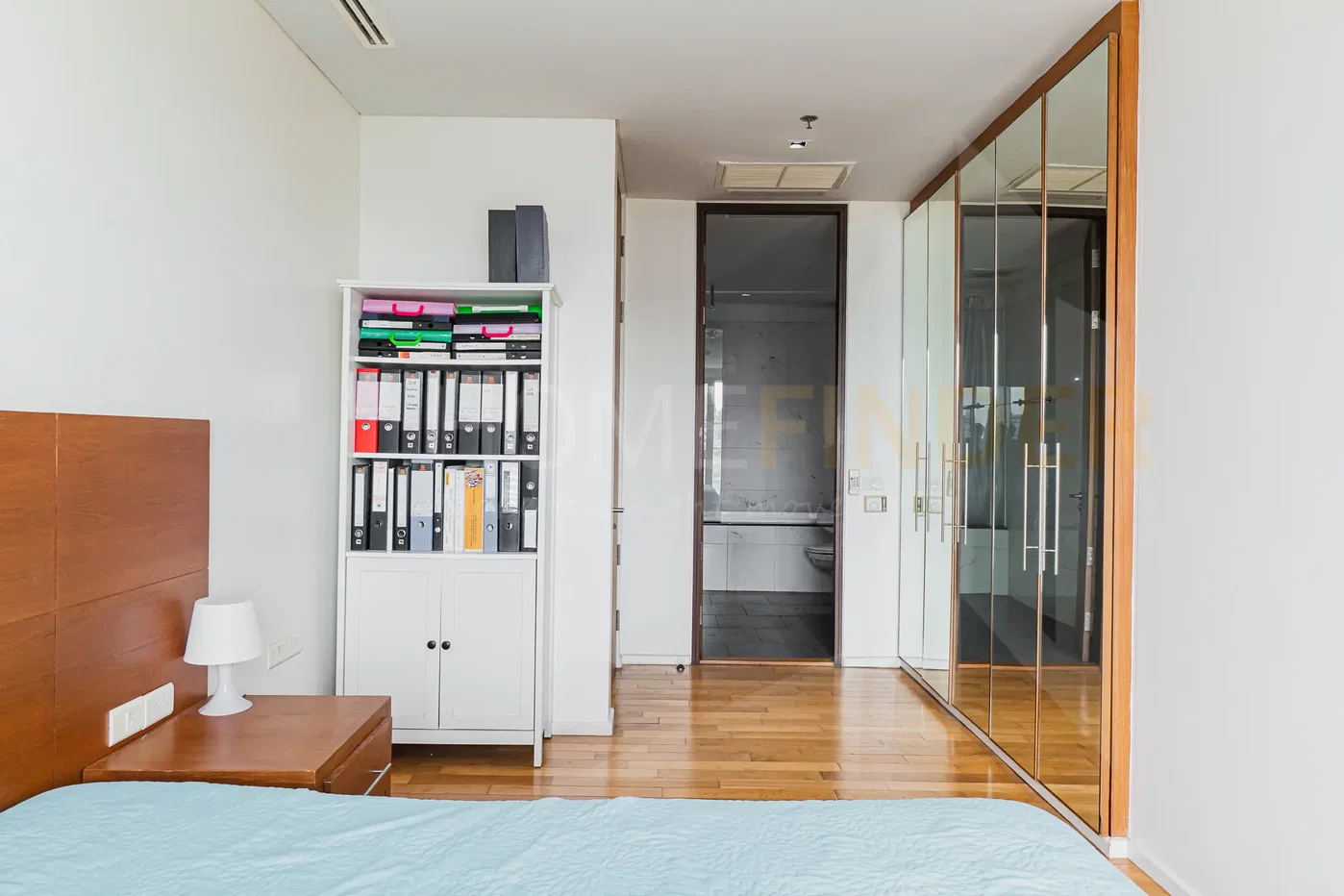 picture The Lakes 2 bedrooms, for rent - 9/13