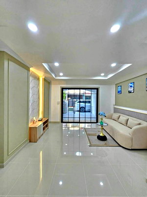 ทาวน์โฮม นนทบุรี : AF.  บ้านสวย  3 ห้องนอน   #หมู่บ้านปิยวรารมย์ เฟส 3  ถนนบ้านกล้วย – ไทรน้อย  บางบัวทอง