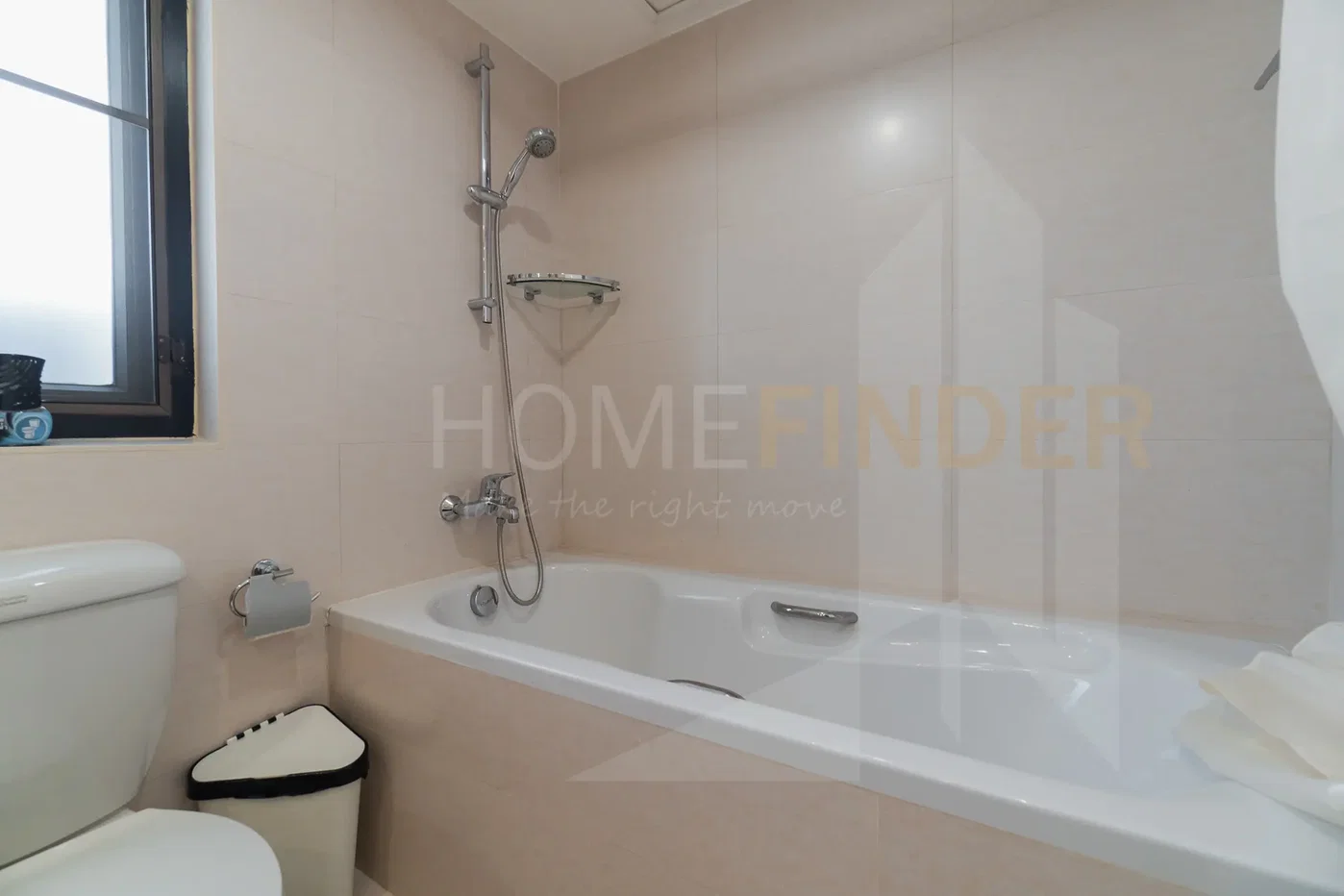 picture Baan Suanpetch condominium 3 bedrooms, for rent - 14/17