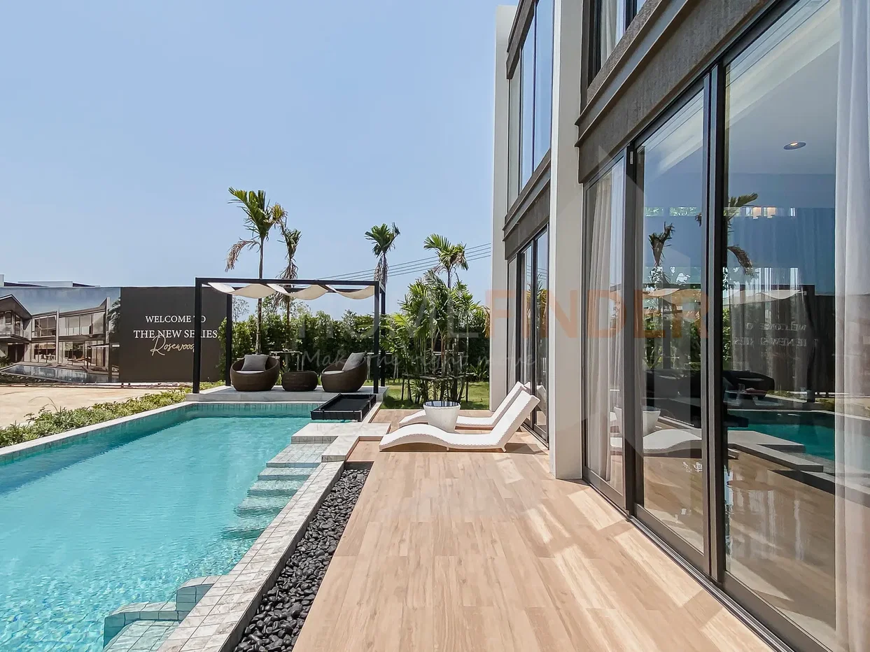 รูป Highland Park Pool Villas Pattaya 4 bedrooms, for sale - รูปที่ 16/16