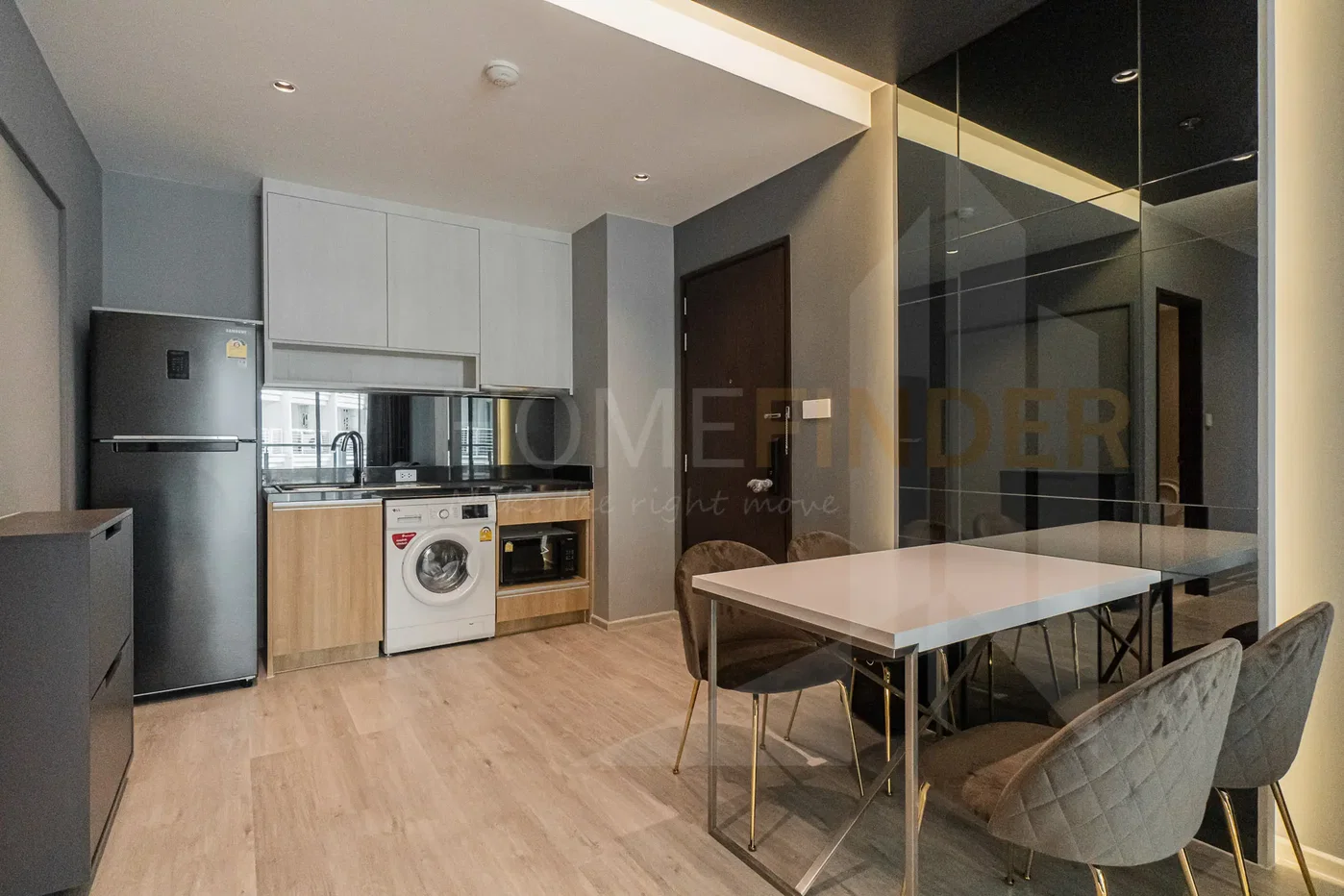 picture Sky Walk Condominium 2 bedrooms, for sale - 2/8
