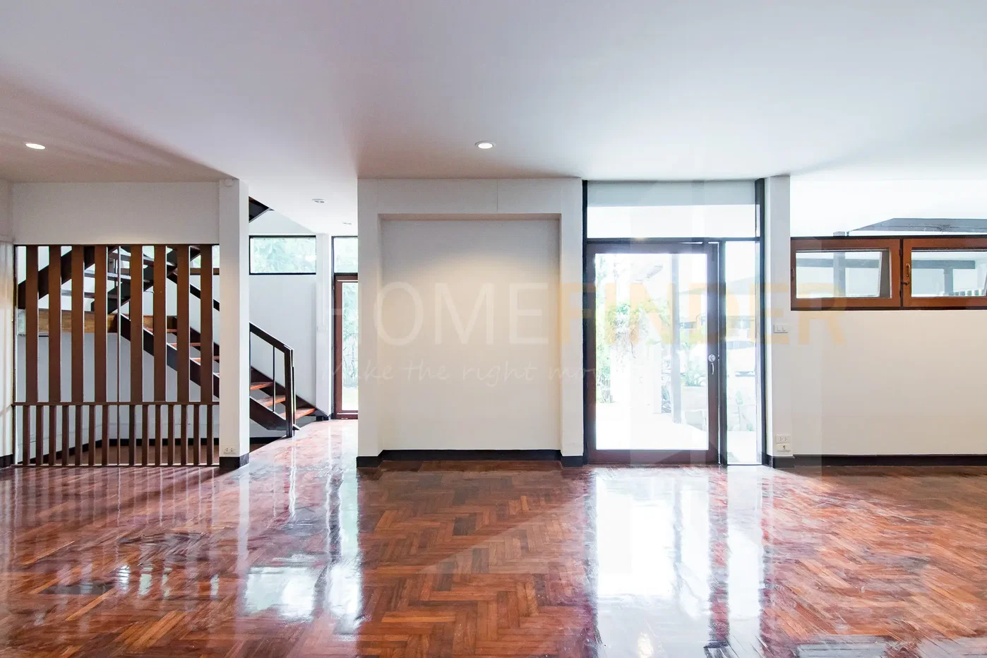 รูป House Thonglor 1 4 bedrooms, for rent - รูปที่ 6/48
