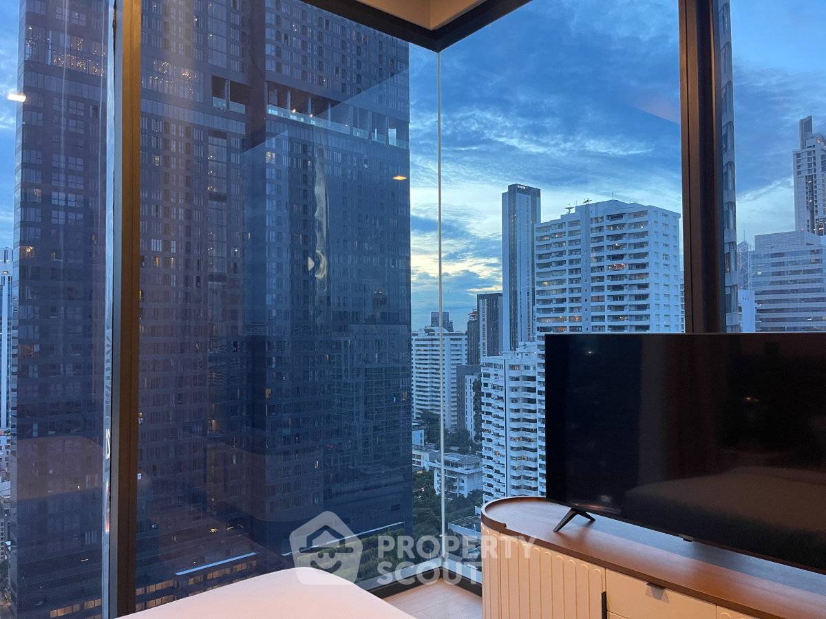 picture 24th-Floor 2-BR 86 Sqm Celes Asoke Near MRT Sukhumvit (ID 3257332) - 14/19