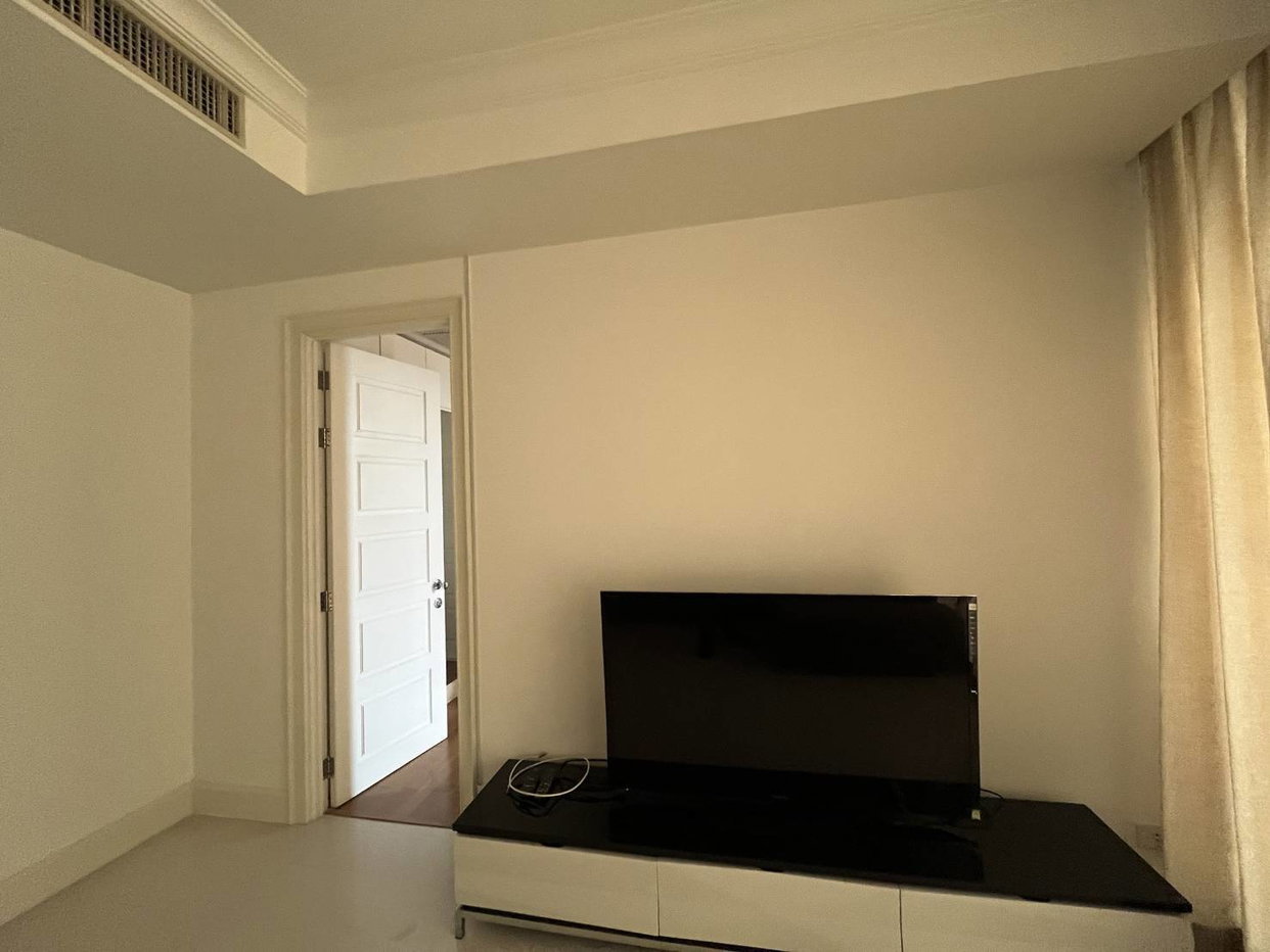 picture Royce Private Residences 2 bedrooms, for rent - 5/10