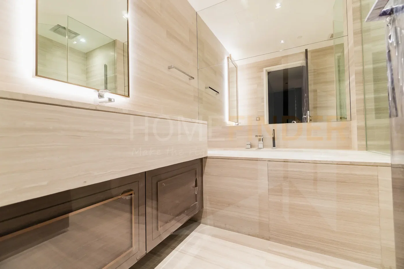 picture The Diplomat 39 2 bedrooms, for rent - 13/17