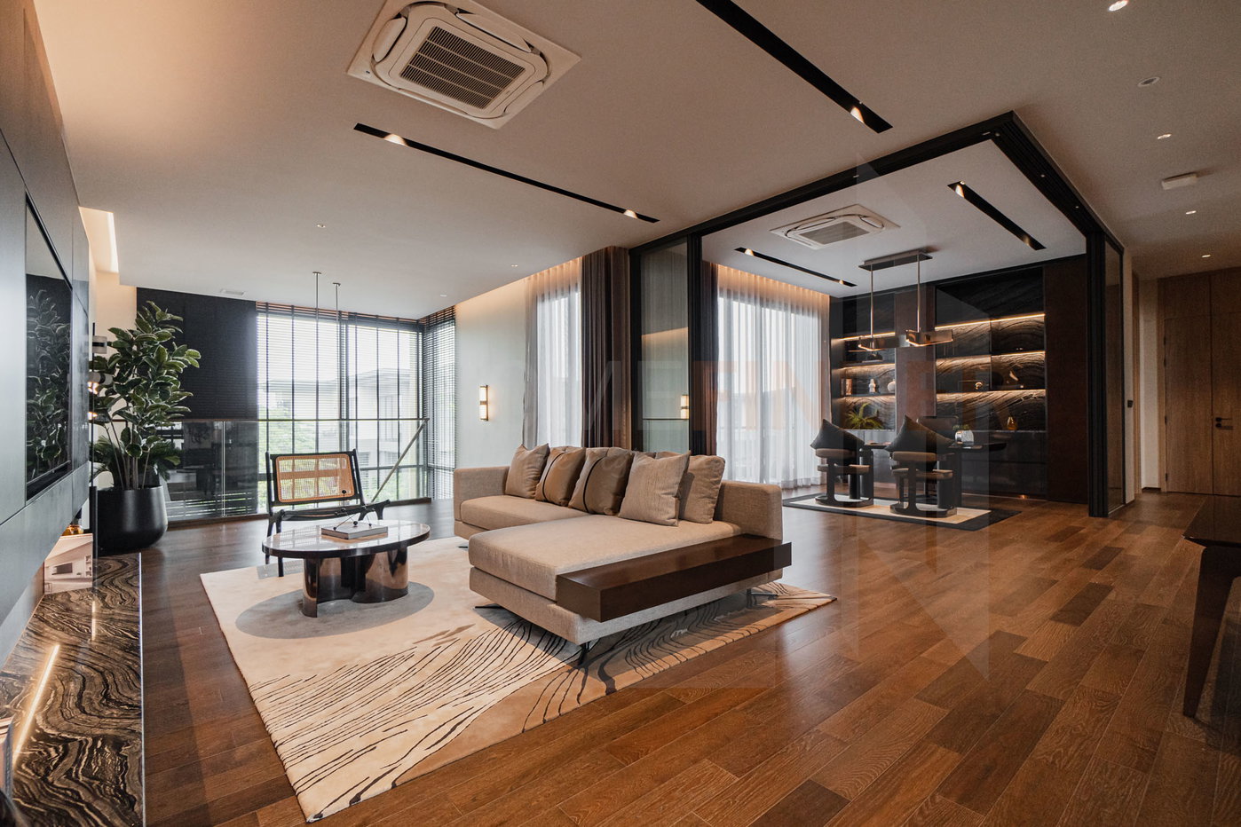 picture Siraninn Residences Pattanakarn 5 bedrooms, for sale - 10/18