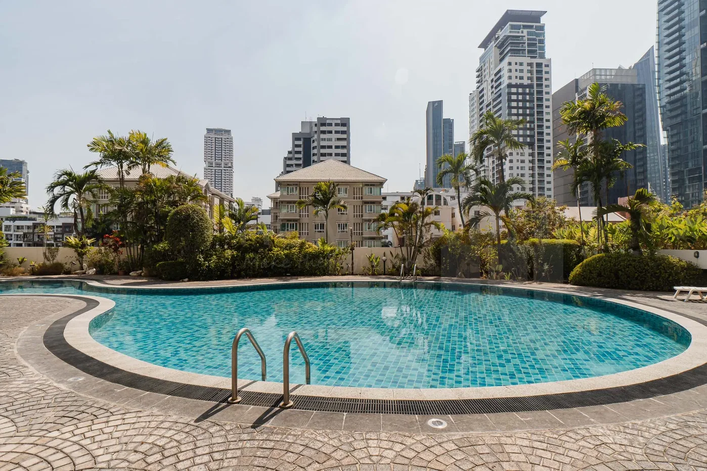 picture Charan Tower 3 bedrooms, for rent - 15/15