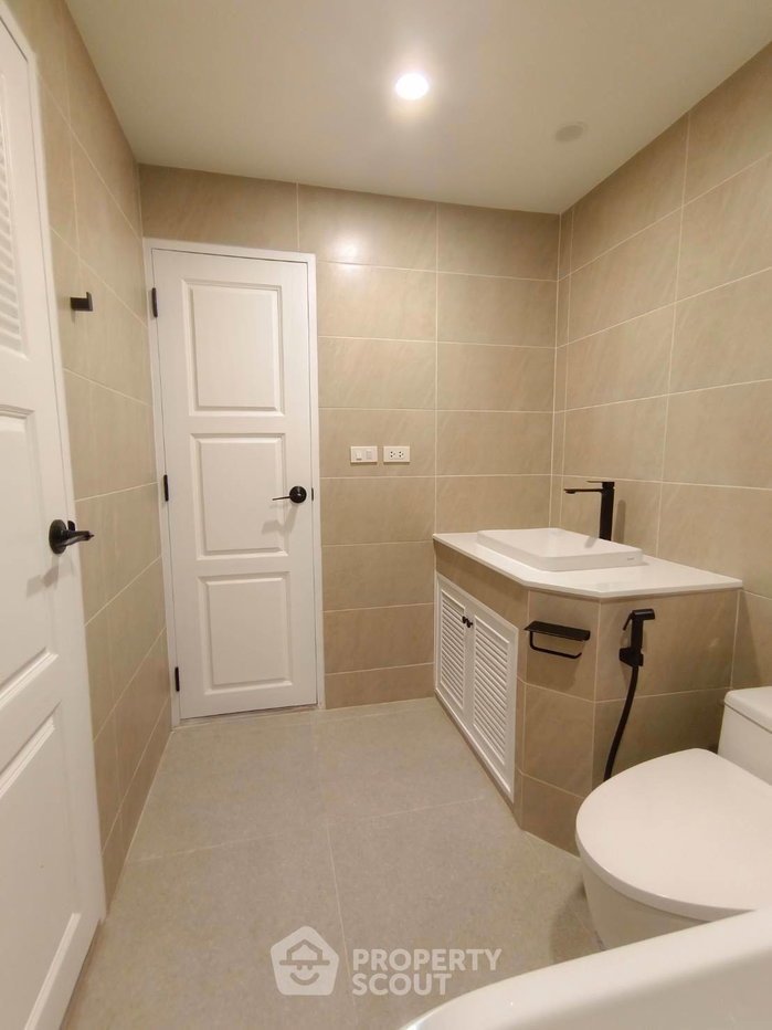 picture 200m To BTS Phra Khanong: 2-BR Sukhumvit Plus Condo (ID 3256360) - 7/7