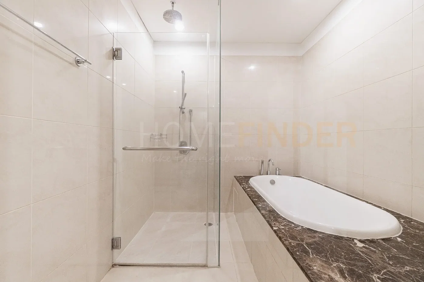 picture The Lakes 3 bedrooms, for rent - 12/12