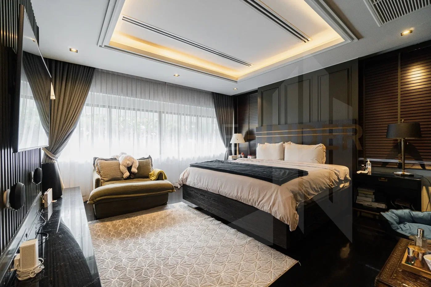 picture House in Thonglor 4 bedrooms, for rent - 5/8