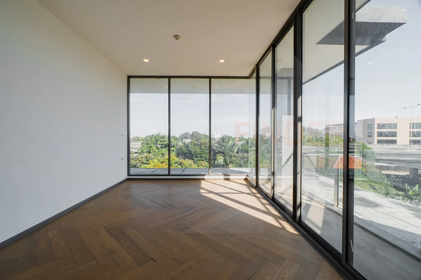picture The Pillar 2 bedrooms, for sale - 2/15