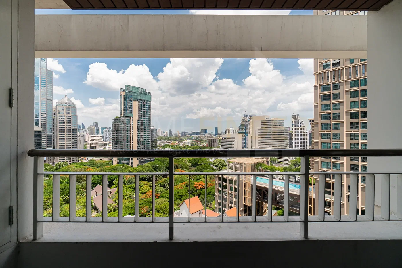 รูป Urbana Langsuan (Premier) 2 bedrooms, for rent - รูปที่ 9/10