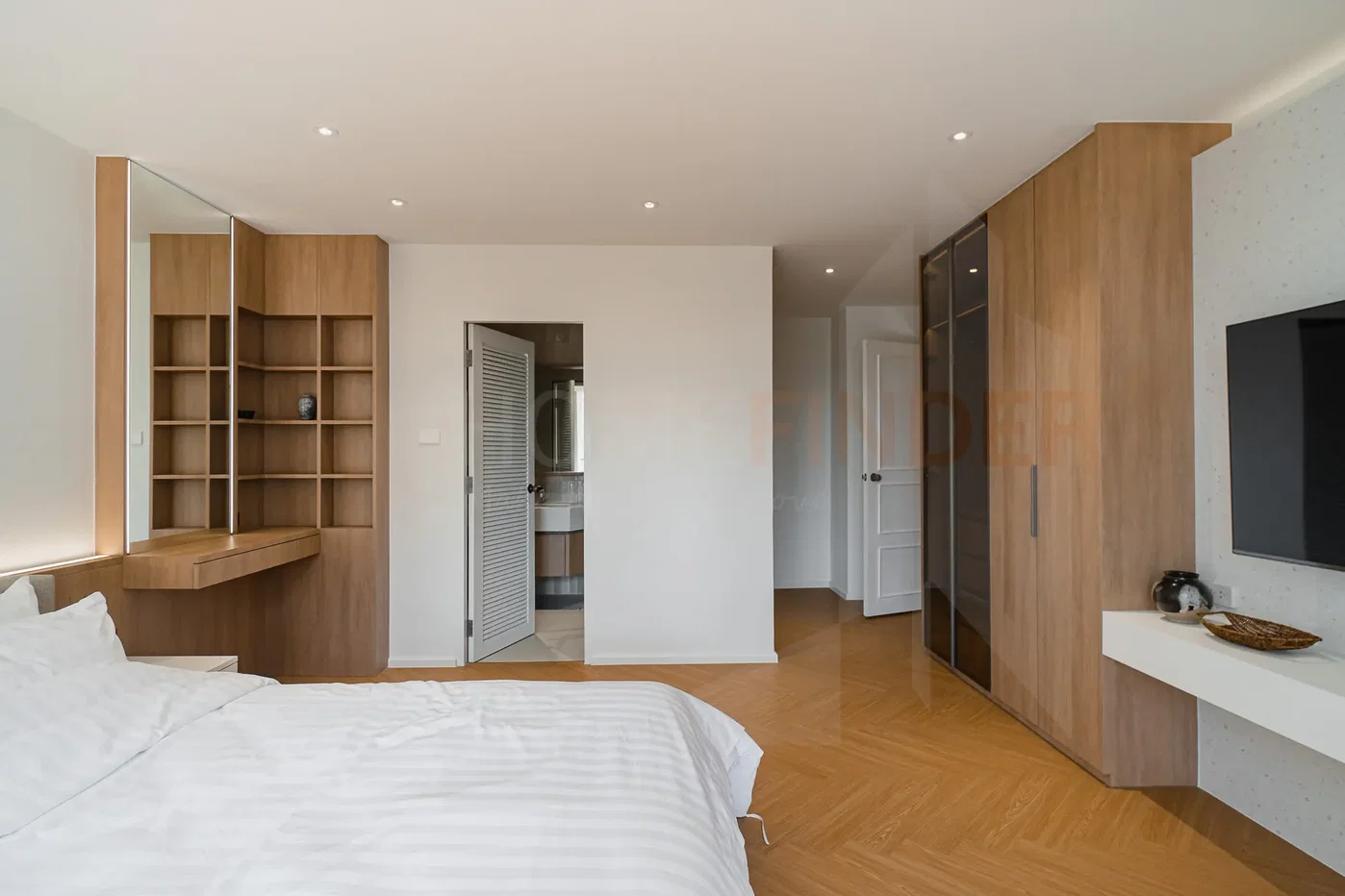 รูป The Habitat Sukhumvit 53 3 bedrooms, for rent - รูปที่ 15/36