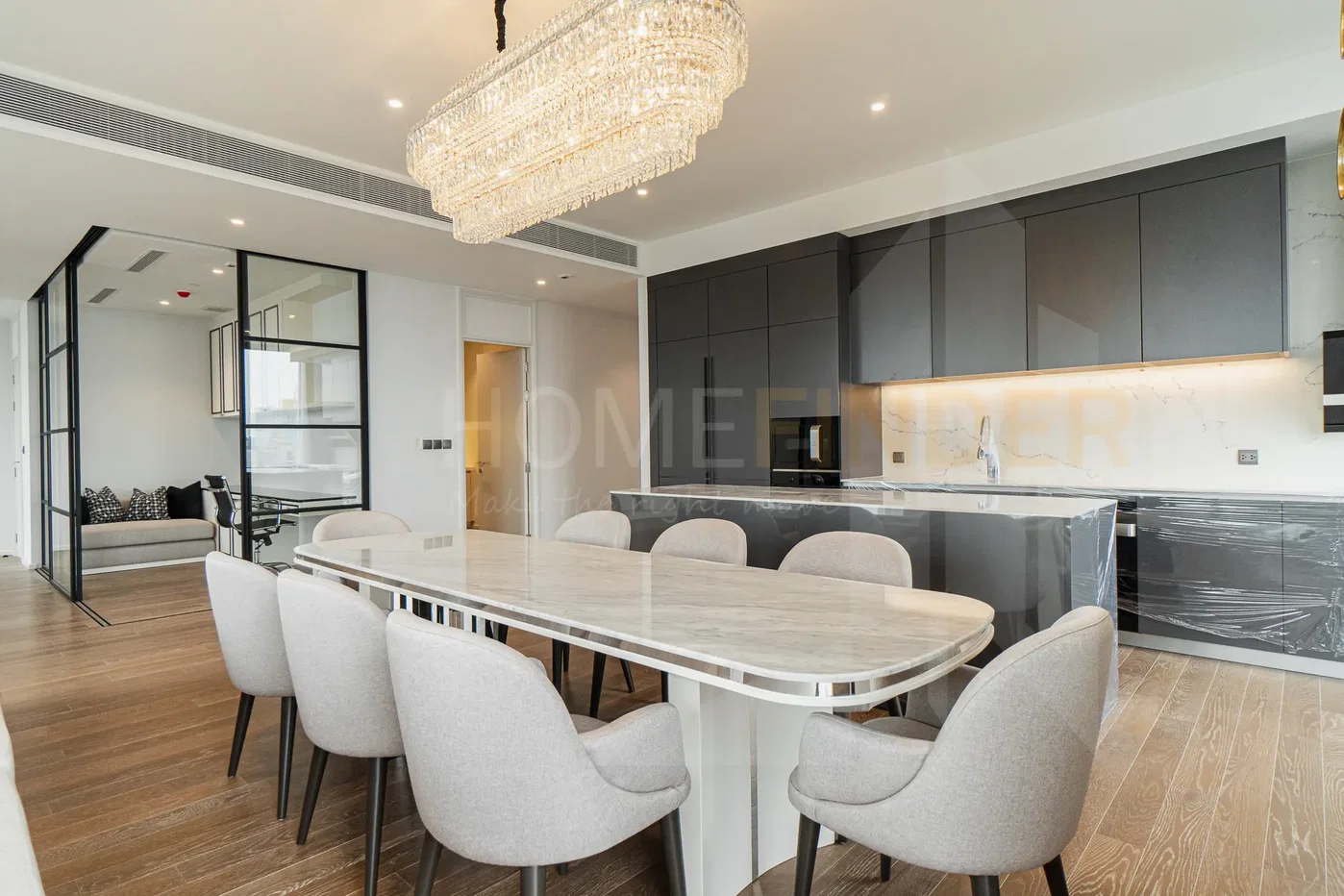 picture Muniq Langsuan 3 bedrooms, for rent - 2/10