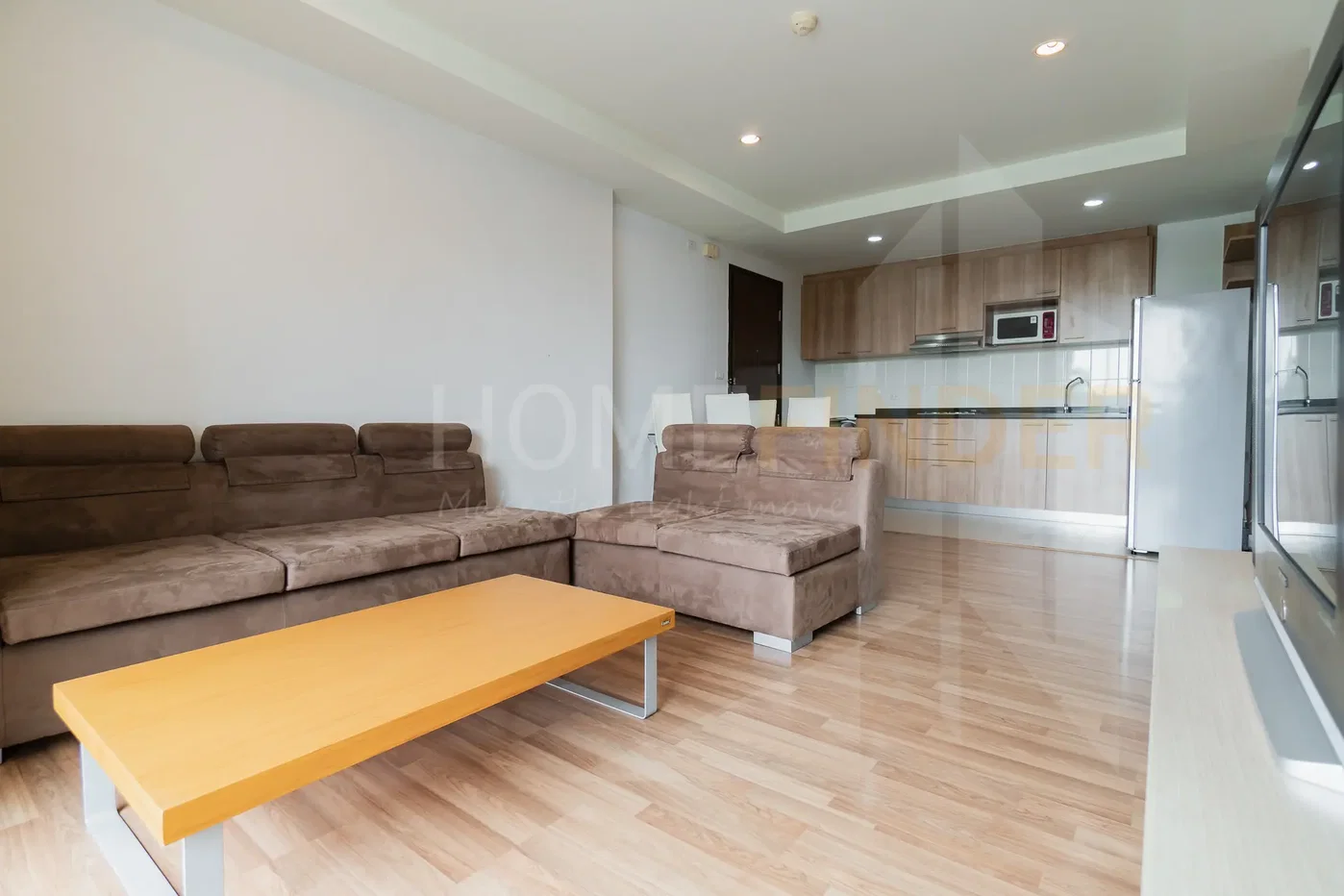 picture Y.O. Place 2 bedrooms, for rent - 3/13