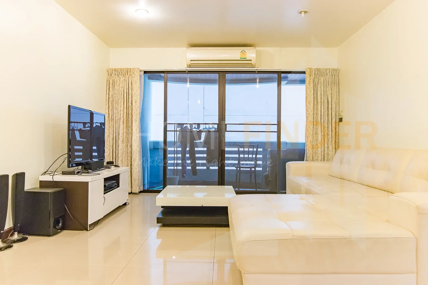 picture Le Premier 2 2 bedrooms, for rent - 1/10