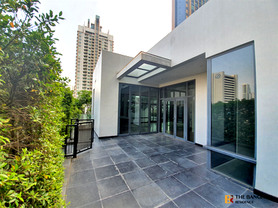 คอนโดให้เช่า : ยูนิต Luxury หรูหราแบบไม่ต้องรอ เซอร์เคิล ลิฟวิ่ง โปรโตไทป์